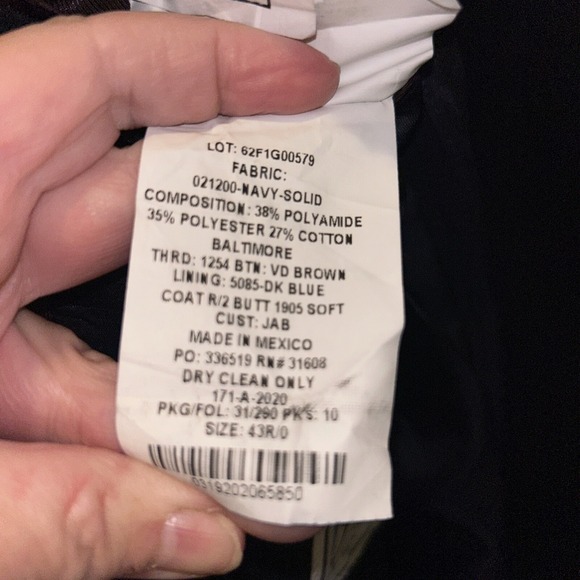 Jos A. Bank Tailored Fit Navy Herringbone Blazer 43R Gold Buttons Preppy Dad - Picture 14 of 16